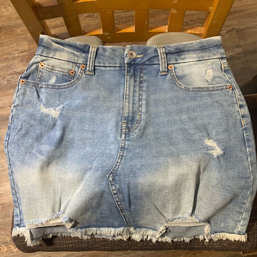 New mini skirt
